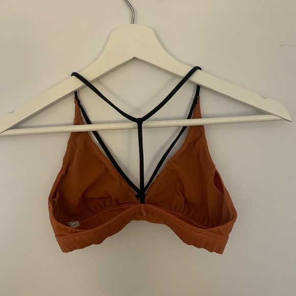 Victoria’s Secret Orange Sports Bra - Picture 2 of 2